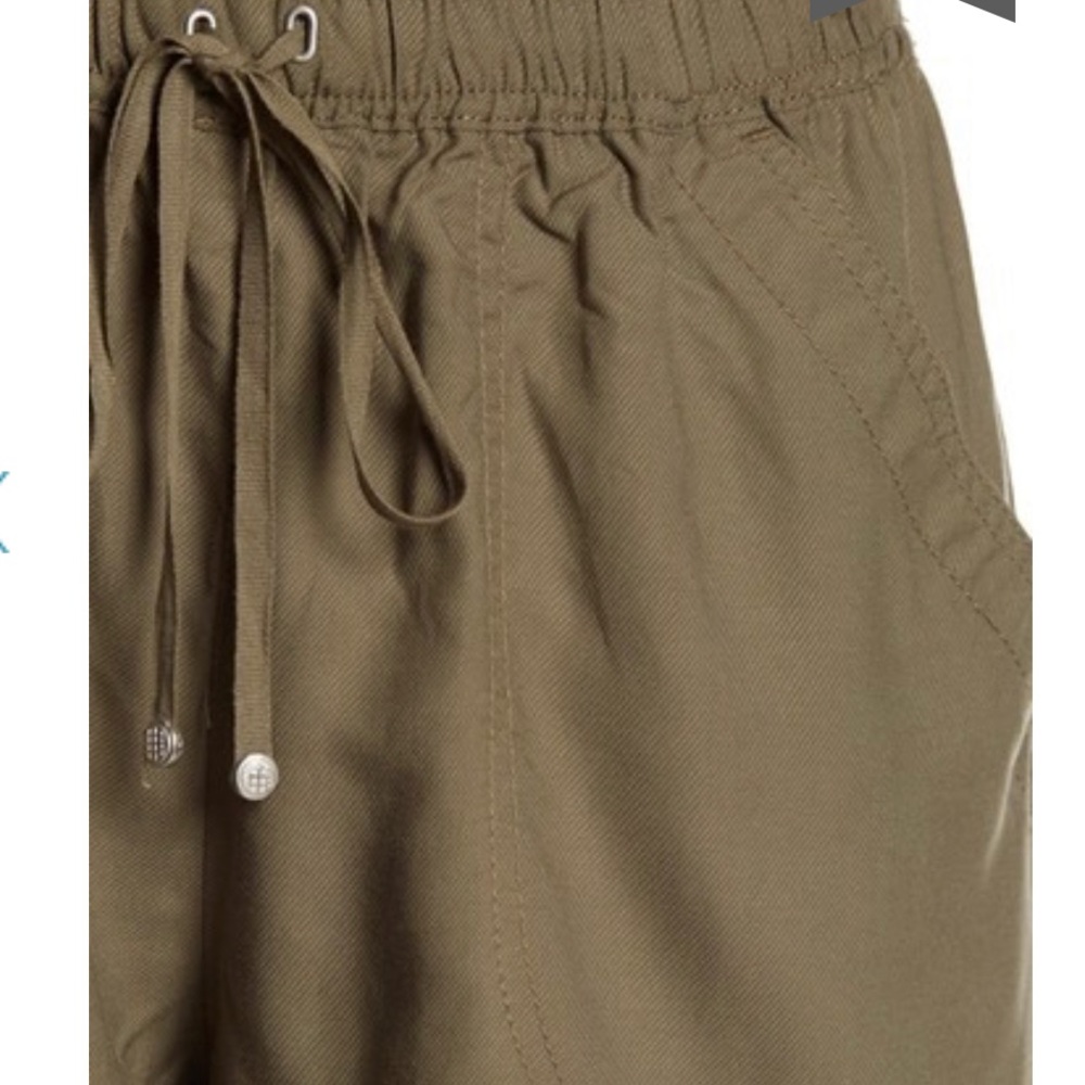[MAX STUDIO] Olive Drawstring Short - Picture 3 of 9